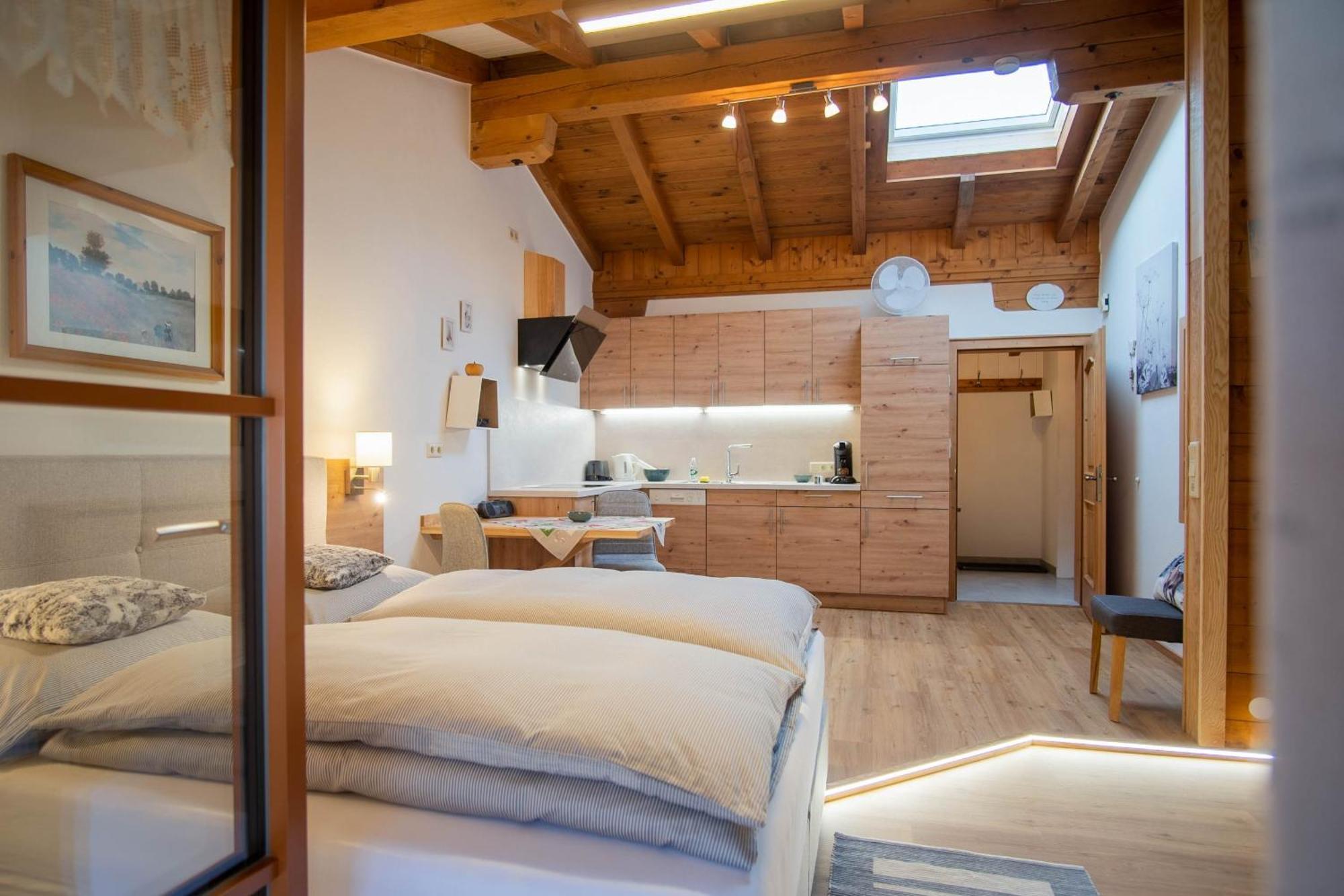 Piccolo Apartment Ebbs Luaran gambar